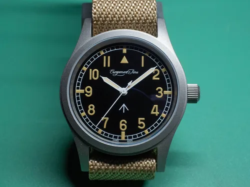 Imagen 2 del producto 【Hora de escape】VH31 Reloj con movimiento de cuarzo Caja de zafiro de 38 mm Resistente al agua 100 M Super luminoso