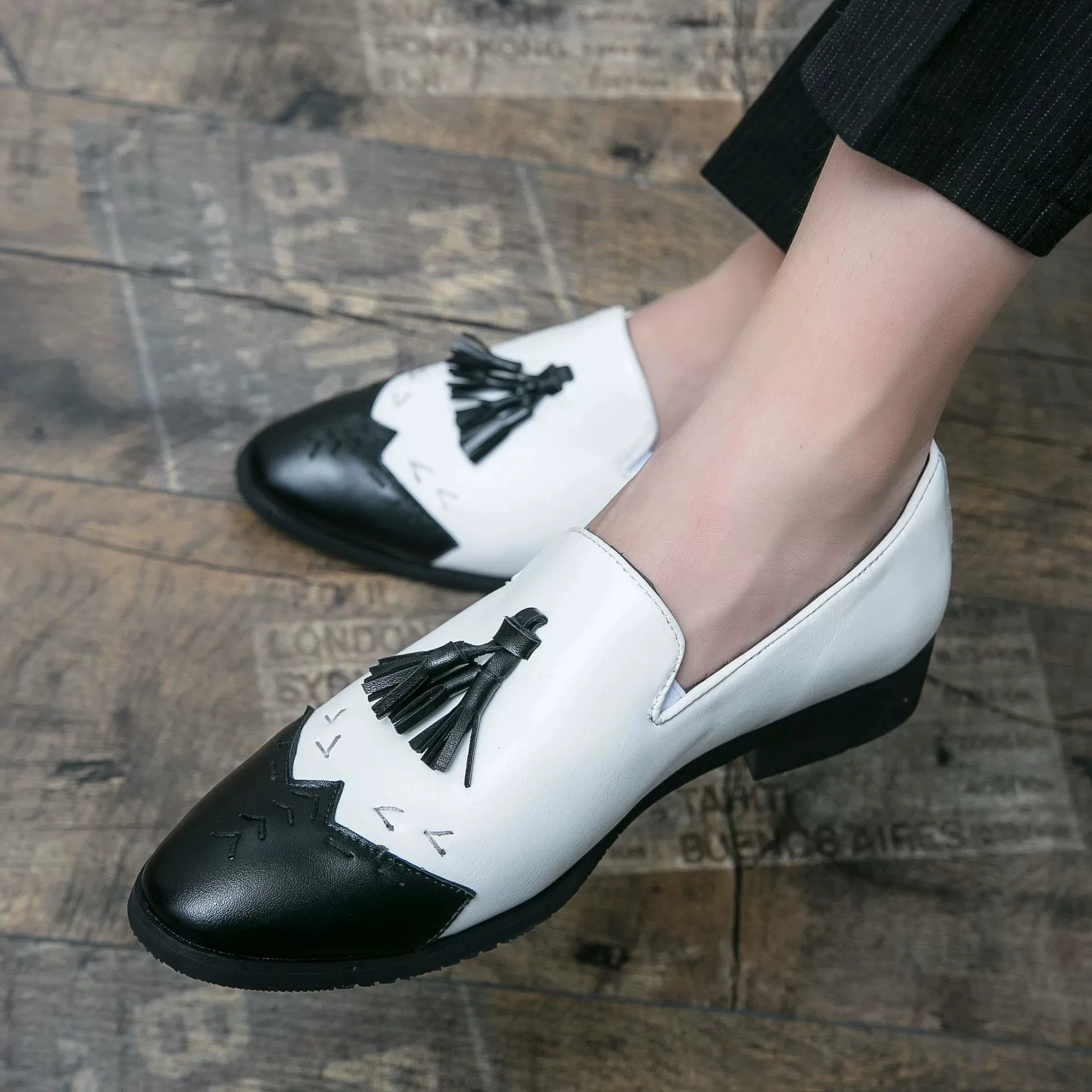 2026 Designer Color Matching Tassels Casual Leather Shoes For Men Loafter Formal Wedding Dress Homecoming Zapatos