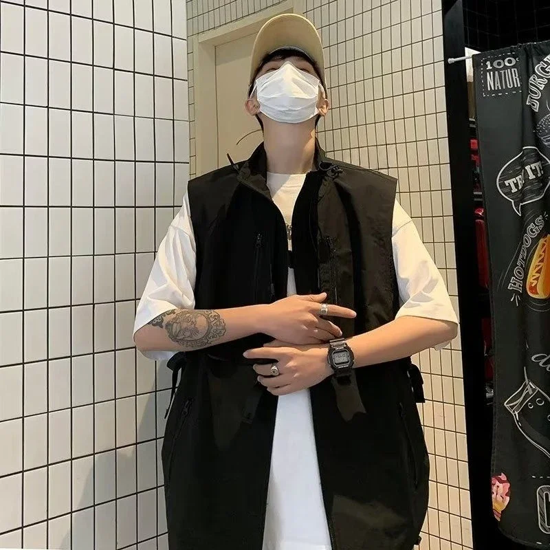 

Summer Essential Men's Japanese Retro Workwear Vest Plus Size Loose Fit Sleeveless Ultra Thin Denim Vest Jacket​