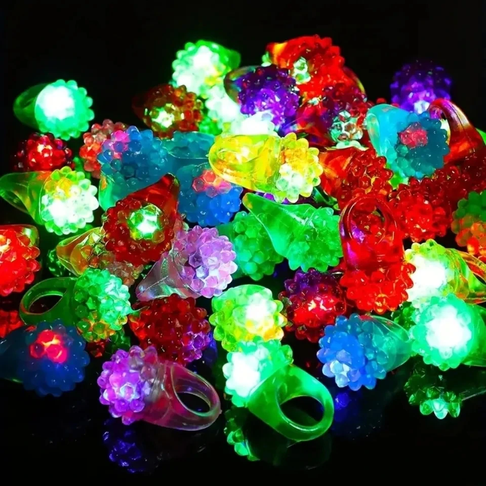 Glowing Rings LED Colorful Light Strawberry Ring Luminous Rings Party Favor Light-Up Toys Glow in The Dark Glow Party Supplies