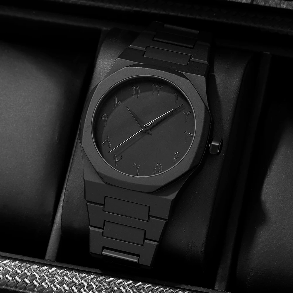 New men's business watch with fashionable plastic strap and quartz watch suitable for daily wear and holiday gifts