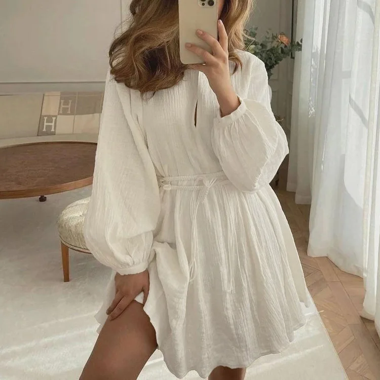 Elegantes, strukturiertes Damen-Minikleid mit V-Ausschnitt und langen Ärmeln, fließendes A-Linien-Kleid mit Gürtel für Urlaub, Alltag und Partys
