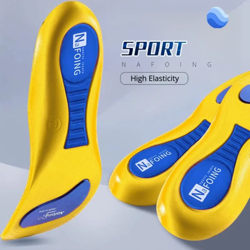 Sport Orthopedic Insoles สําหรับฟุตผู้ชายผู้หญิง EVA Breathable Shock Absorption รองเท้าพื้นรองเท้าสําหรับวิ่งบาสเกตบอล Sport Care Pads