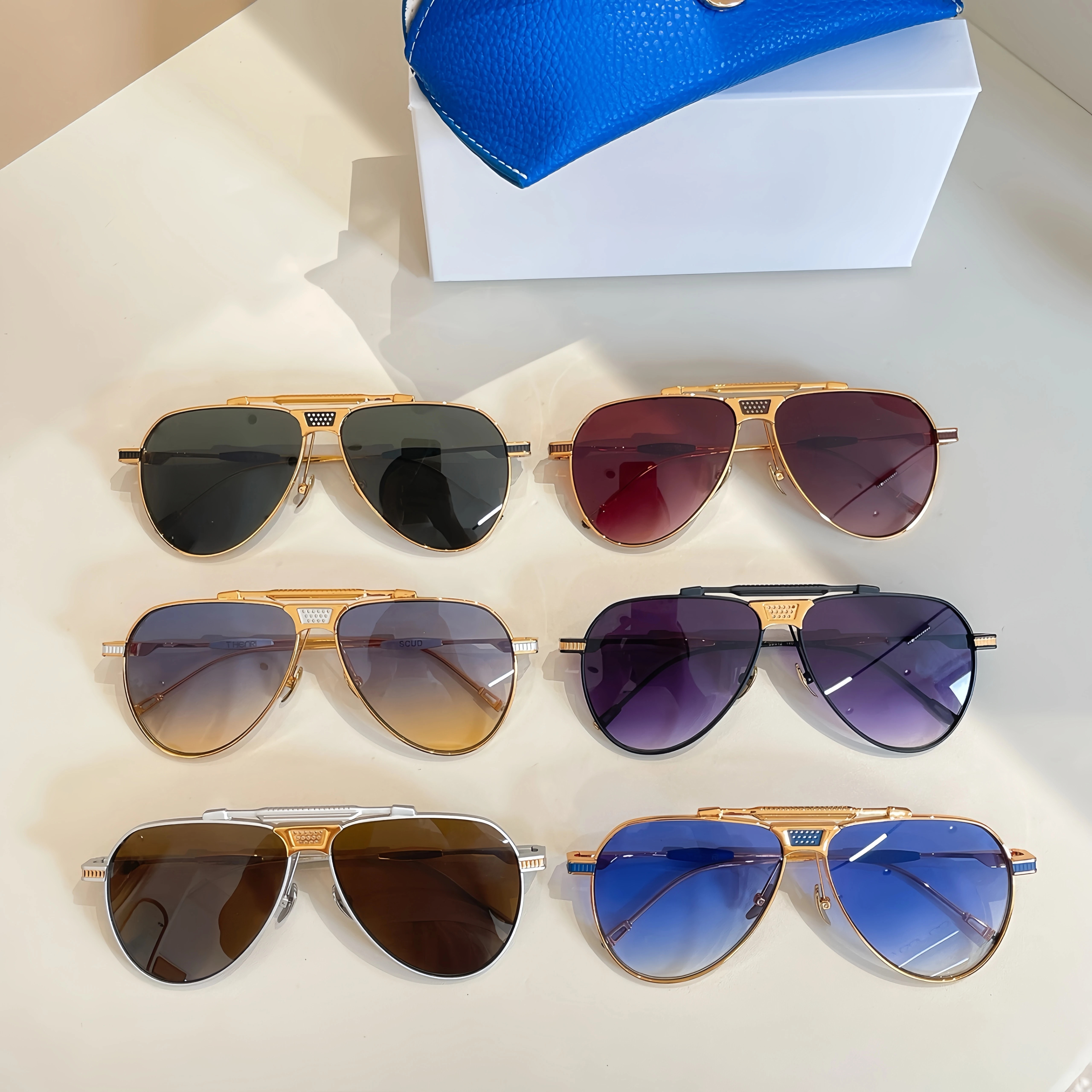 LMC060 Sunglasses Man Woman,Gold Pilot Frame,Gradient Blue Lens,UV400,Luxury Retro Shades Boost Charm