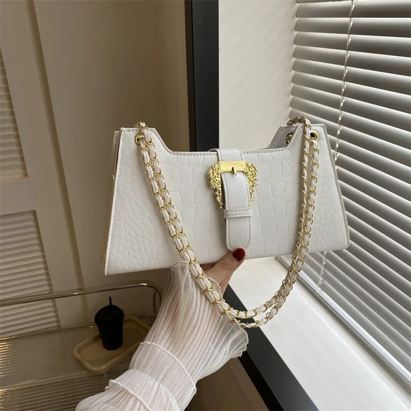 2024 Trend Luxury Women's Chic Underarm Bags New Fashion Grid Pattern Chain Shoulder Bags Handbags Clutch Blue Green Armpit Bags