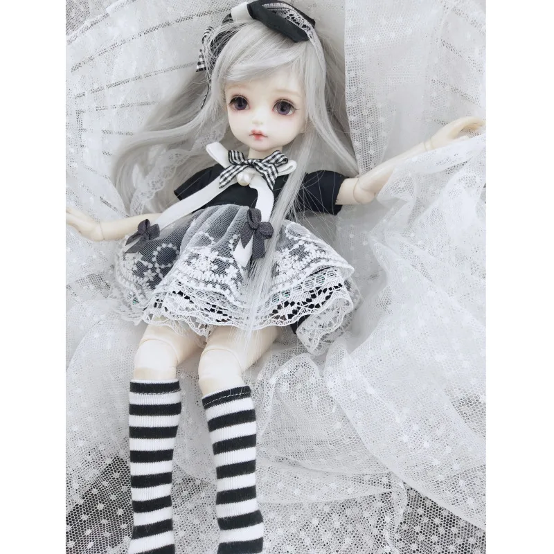 BJD doll clothes set suitable for 1/6 size bjd girl clothes cute black and white lace skirt doll accessories (three points)