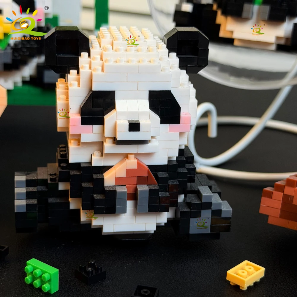 HUIQIBAO Mini Cute Panda Mouse Micro Building Blocks 3D Animal Diamond Model Bricks DIY City Construction Toys for Adult Gift - view 4