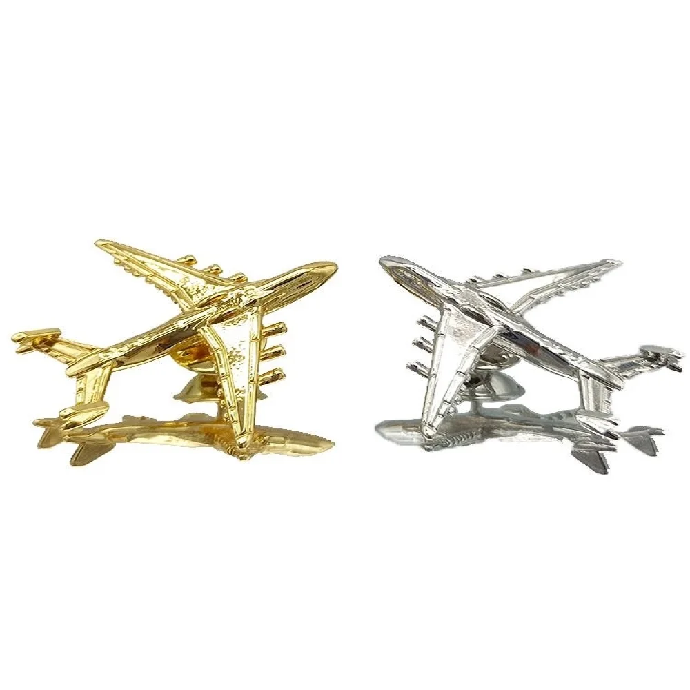 Antonov An-225 Mriya Airplane Shape Gold Chrome Brooch High Fashion Airplane Brooch Pin Clothes Backpack Decorative Accessories