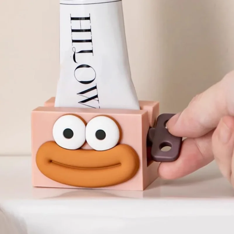 New Cartoon Manual Squeezers Toothpaste Home Bathroom Facial Cleanser Rolling Squeeze Clip Seat Holder Toothpaste Stand Cute