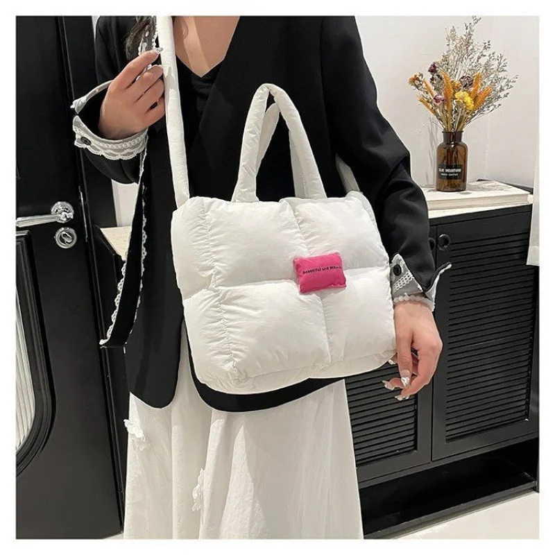 

Famous Designer Women's Leather Handbag Crossbody Shoulder Bag Messenger Tote Classic Elegant Luxury
