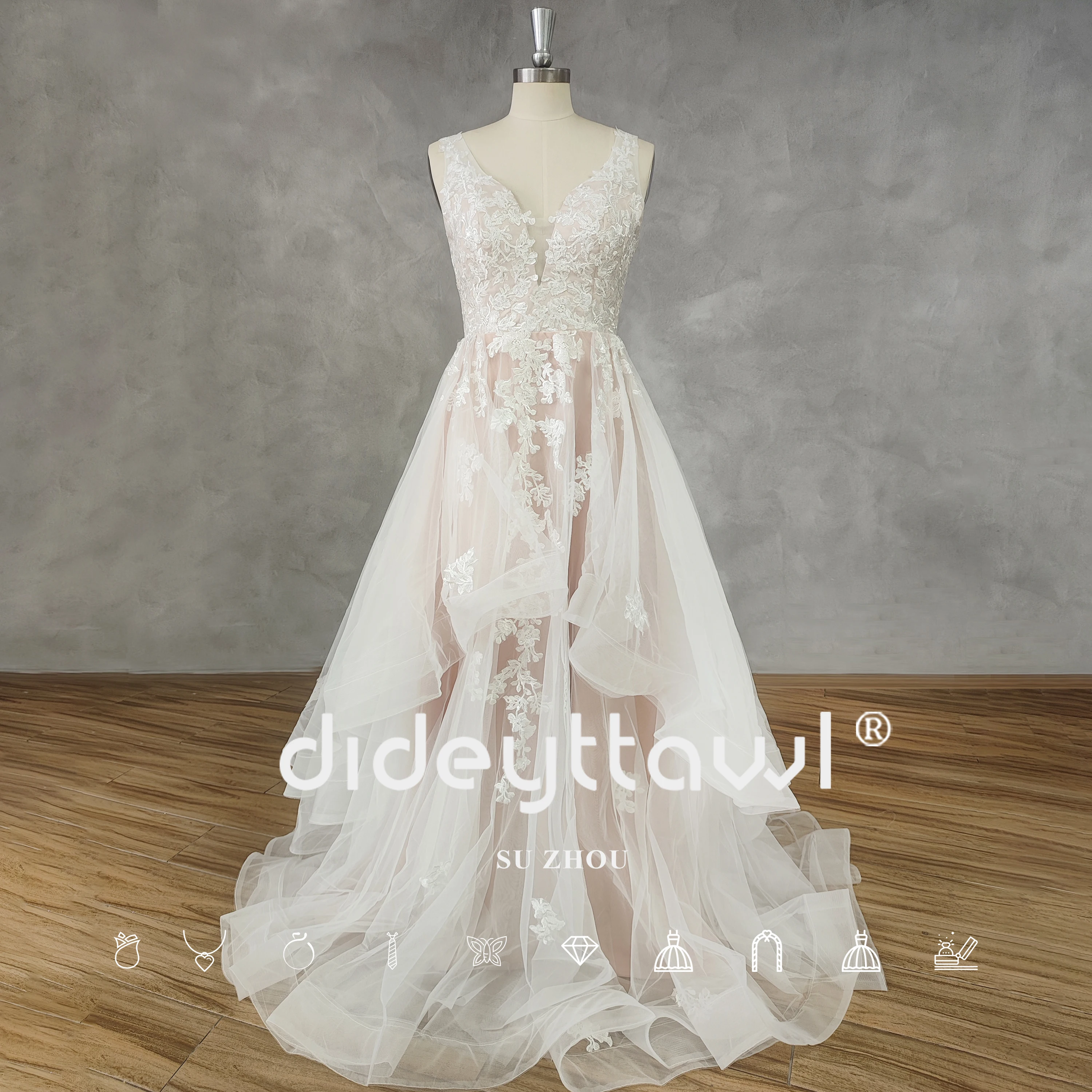 DIDEYTTAWL Real Picture V-Neck Organza Tiered A-Line Wedding Dress For Women Zipper Back Appliques Court Train Bridal Gown