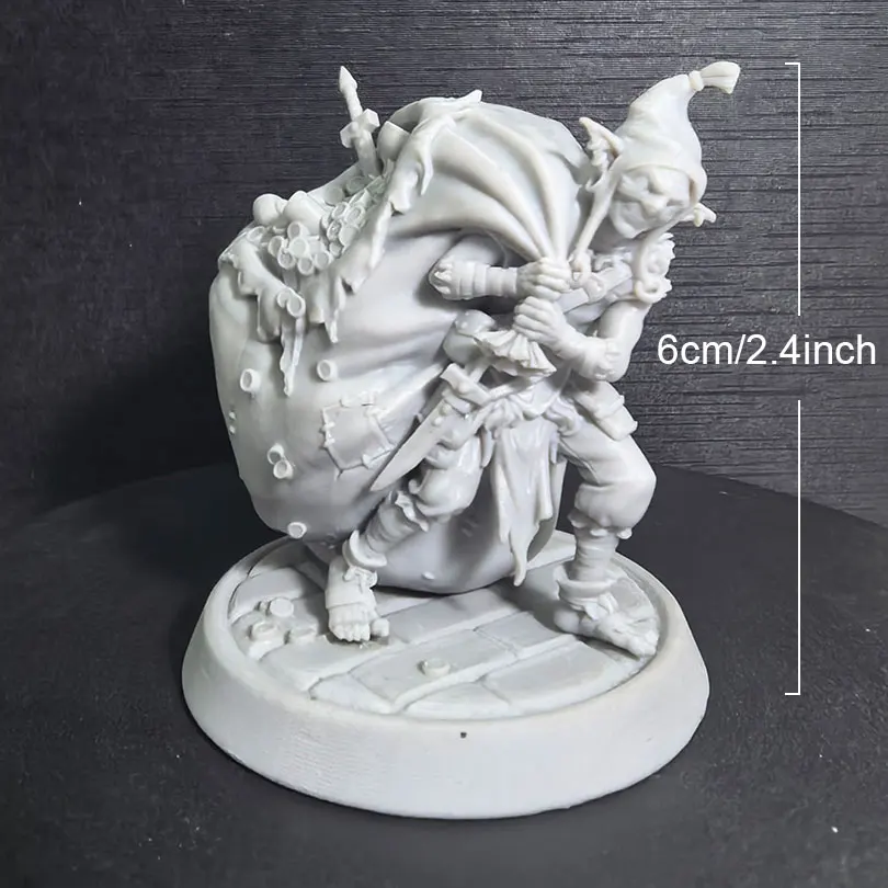 1/32 Resin Model Kits Treasure Hunt Goblin Soldier Figurine Unpainted No Color 866