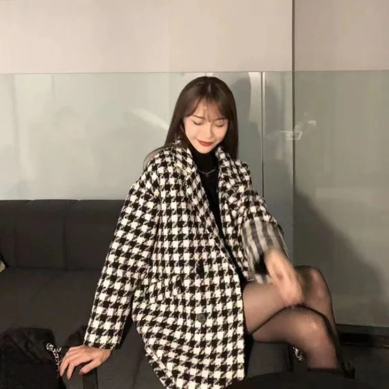 

Женское теплое шерстяное пальто в клетку больших размеров, свободный крой, утолщенный стеганый тренч средней длины, осень 2023 г.