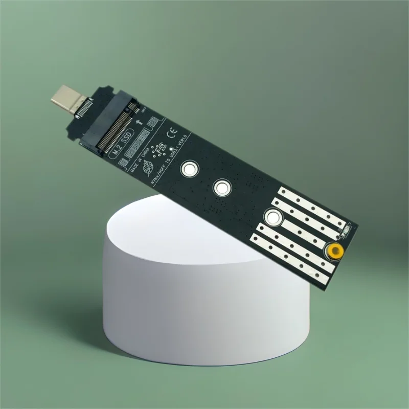 

M.2 to USB 3.2 GEN2 Type C Riser Board 10Gb 6Gb Converter M2 SATA/NVME SSD-адаптер SSD to USB3.2 Type C Поддержка 2230-2280 M2 SSD