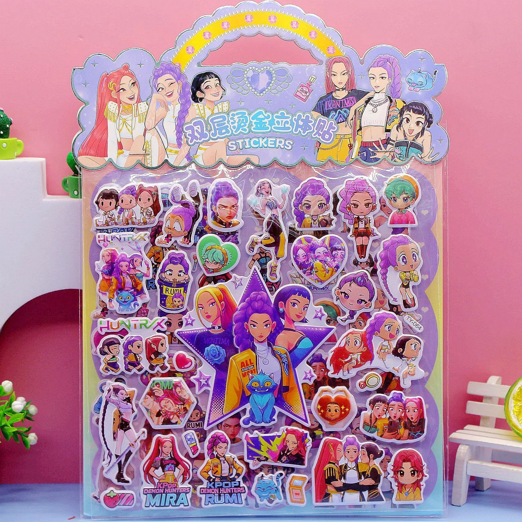 4 vellen K-POP Demon Hunters 3D gezwollen stickers, dubbellaagse bubbelstickers met goudfolie voor kindercadeaus, scrapbooking decor