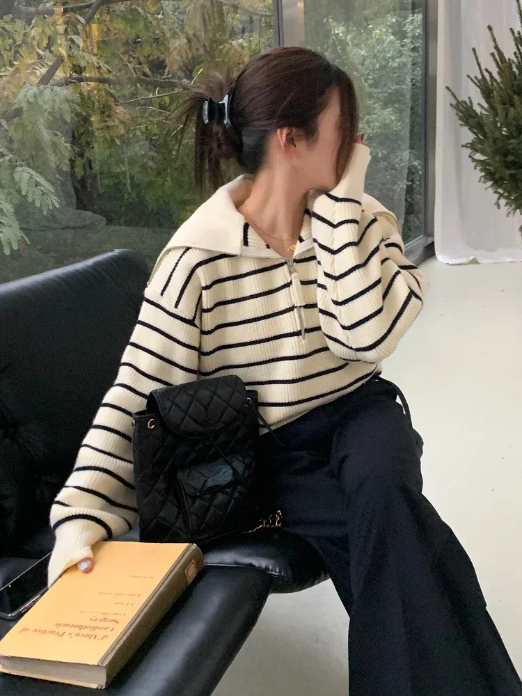 

Zipper Lapel Women's Sweater Loose Casual Black and White Stripe Sweater 2025 Autumn New Fashion Versatile Knitwear Pullover