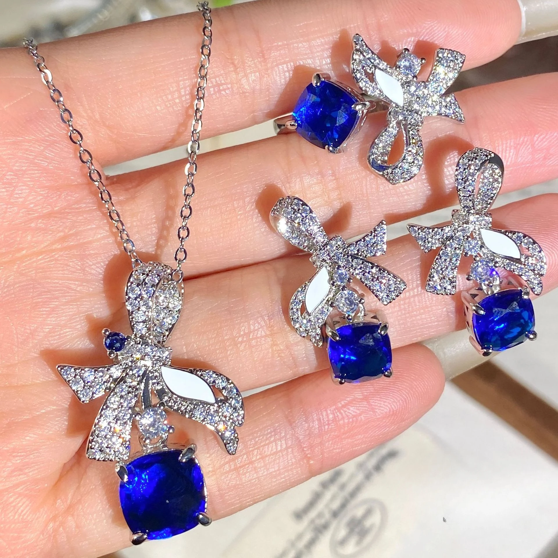

Luxury Bow Jewelry Gift Set for Women,Silver Tone Created Royal Blue Sapphire Zircon Inlaid Pendant Necklace Earrings Ring Party