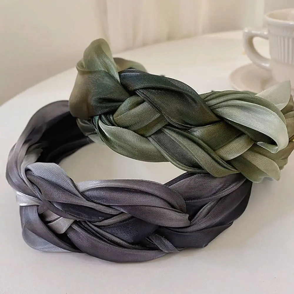 

Wide Edge Headdress Headwear Girls Female Makeup Hair Accessories Twisted Braid Hair Hoop Women Headband Korean Style Headband