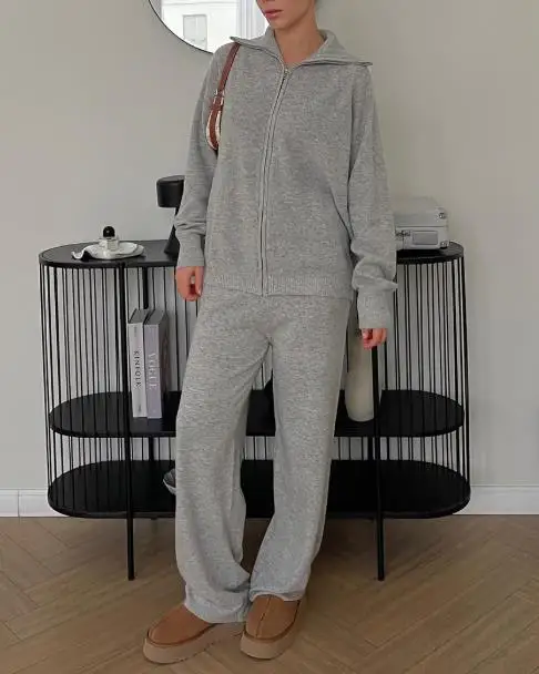 

Women's Two-Piece Set Zipper Cardigan Sweater Set for Autumn/winter 2025 Knitted Cardigan Wide Leg Pants Sweater Set for Women