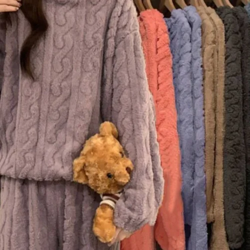 النوم والصالة للرجال