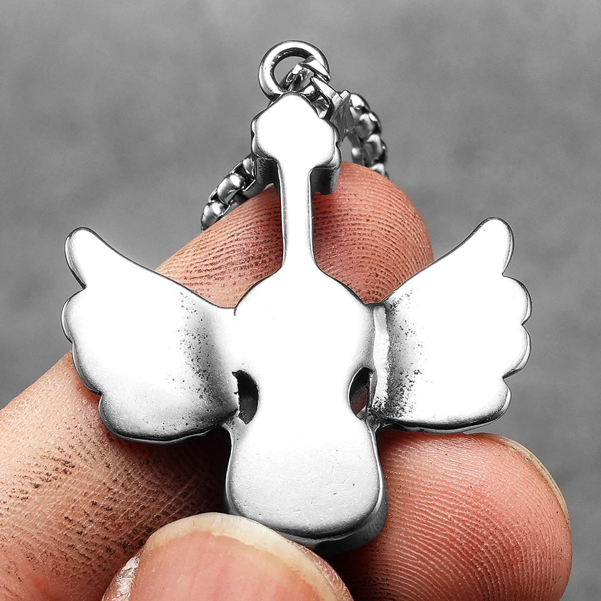 الملاك الجناح الكمان الفولاذ المقاوم للصدأ الرجال القلائد سلسلة بدلاية فاسق للنساء موضة جديدة في المجوهرات هدايا بالجملة دروب شيبينغ