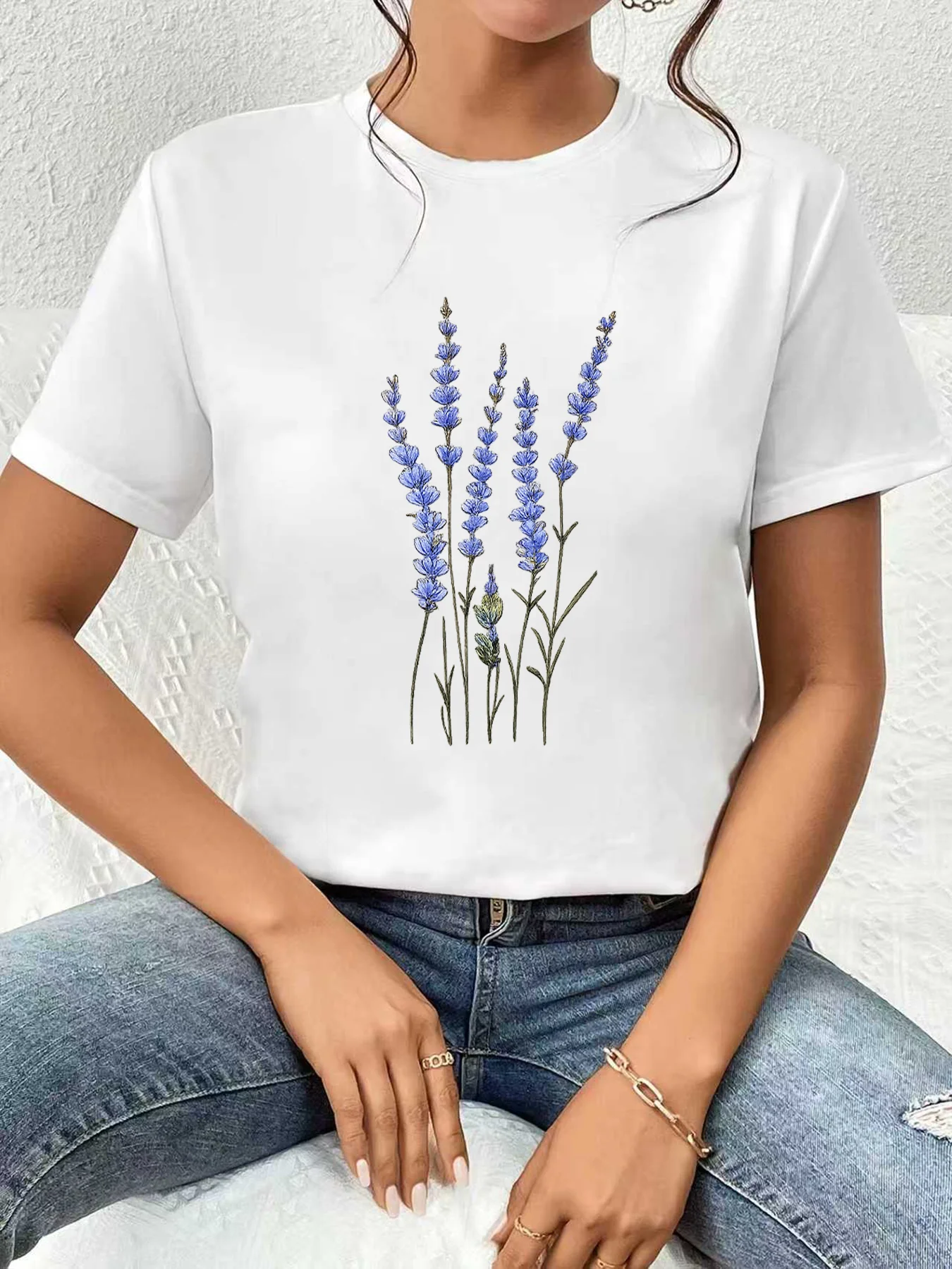 

【WDS0323】Lavender Botanical Sketch Graphic Women's Plus Size Summer Casual Short Sleeve Crew Neck Tee Street Fashion Versatile