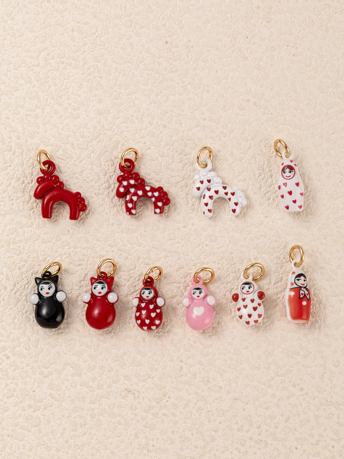 Modische und trendige neue festliche Liebes-Pferdefigur mit wackeligem DIY-Anhänger für Schmuck. – Detail 3