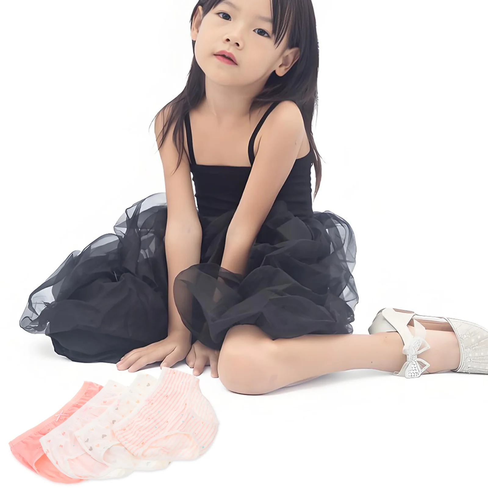 

4Pcs Girls Soft Cotton Undies Snug Fit Vibrant Colors Adorable Designs Elastic Waistband Toddler Panties 26x18cm