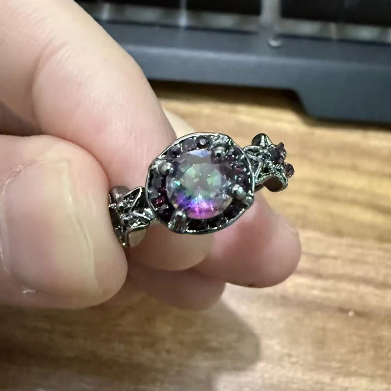 Jianjie Gothic Style Colored Crystal Zircon Inlay Women’s Rings Gun Black Delicate Unique Female Jewelry Accessories Tide