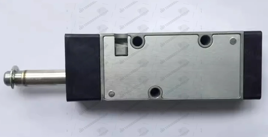 

Electromagnetic Valve V61B513A-A2000, New Stock