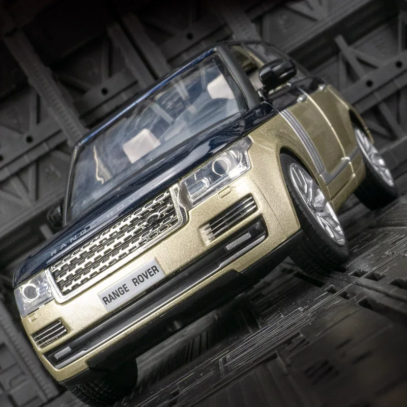 

CCA 1:26 simulatio2013 Land Rover Range Rover Alloy Car Model Pendant Sound and Light Steering Shock Absorber Children's Toy Car