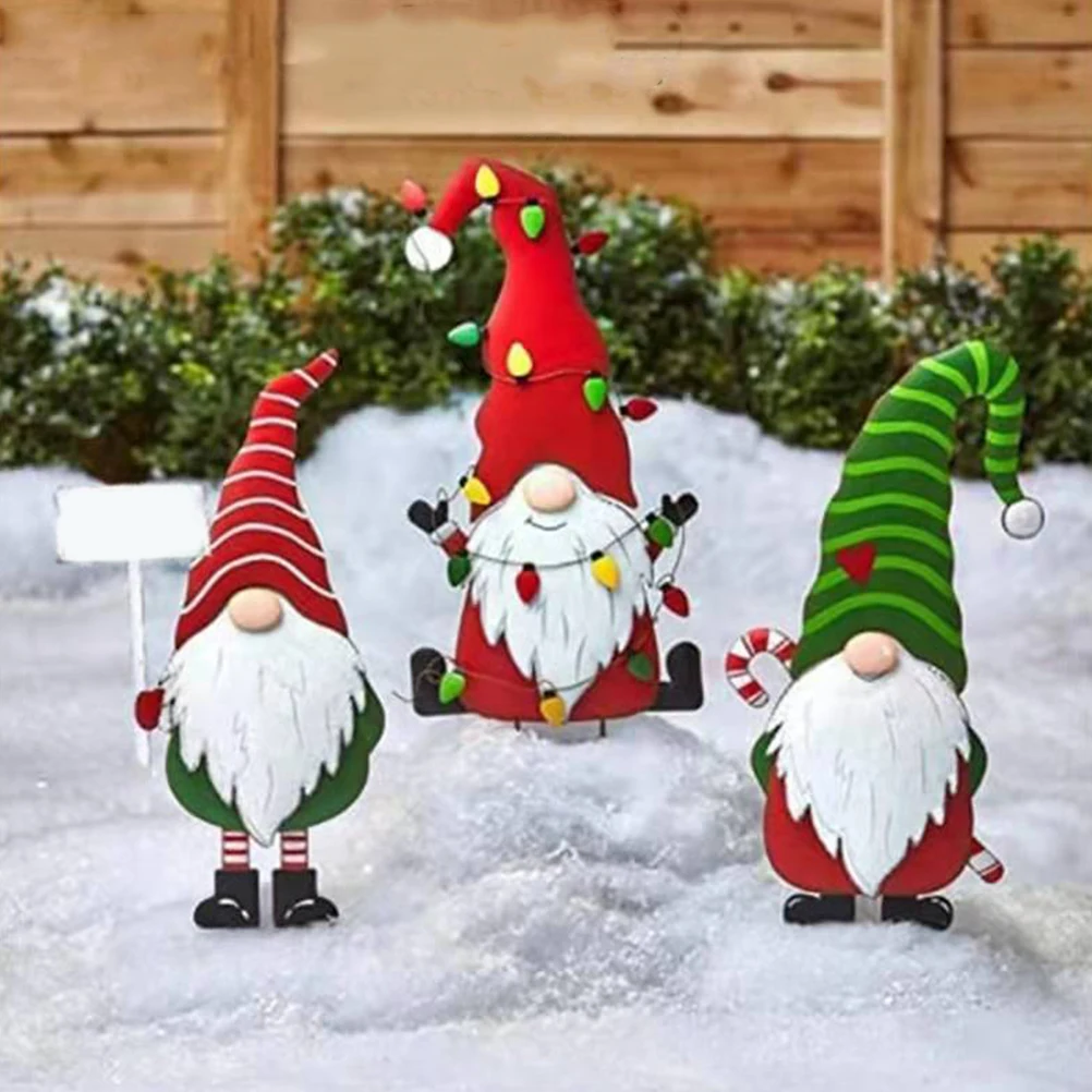 

2Pcs Christmas Santa Garden Stakes Iron Material Outdoor Xmas Yard Decoration Garden Ornament Christmas Yard Decorations