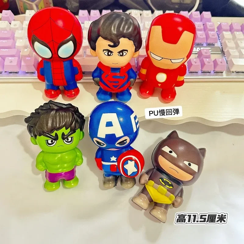 Marvel Captain America Spiderman Hulk Iron Man Neue süße Kinder kreative personalisierte Anime Pinch Dekompressionsspielzeugfigur