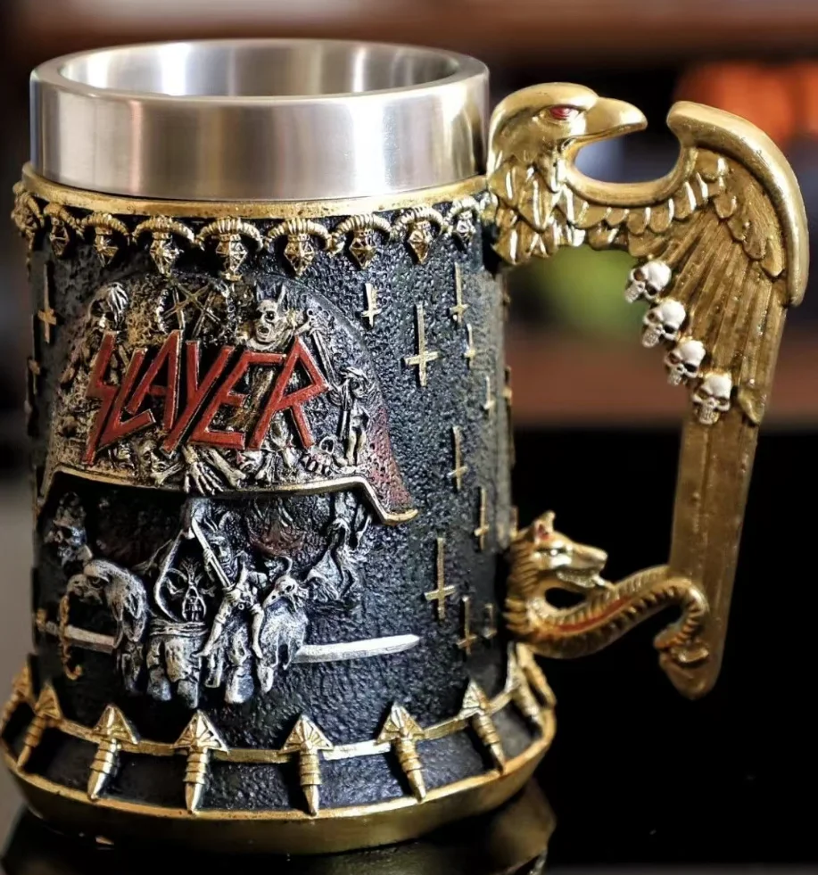 Gothic Skull Embossed Beer Tankard Resin Outer Stainless Steel Liner Mug Eagle Handle Large Capacity Bar Drinking Cup Halloween