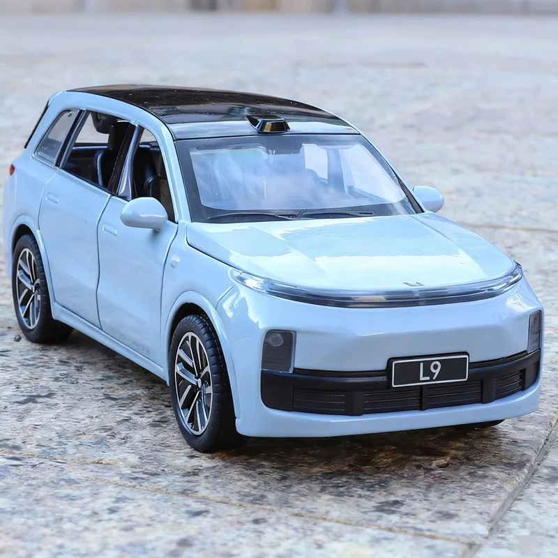 

1:32 LEADING IDEAL L9 2025 Alloy Electric Vehicles Car Model Diecast Metal New Energy Car Model Sound Light Simulation Kids Gift