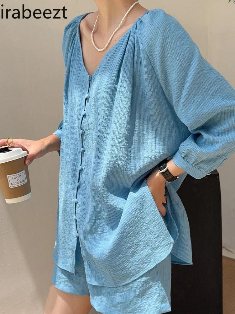 

Blue Iced Silk Slim Loose Long-Sleeve Crop Top & Shorts 2PC Set for Women - Breathable Lightweight Sun Protection Summer Fashion