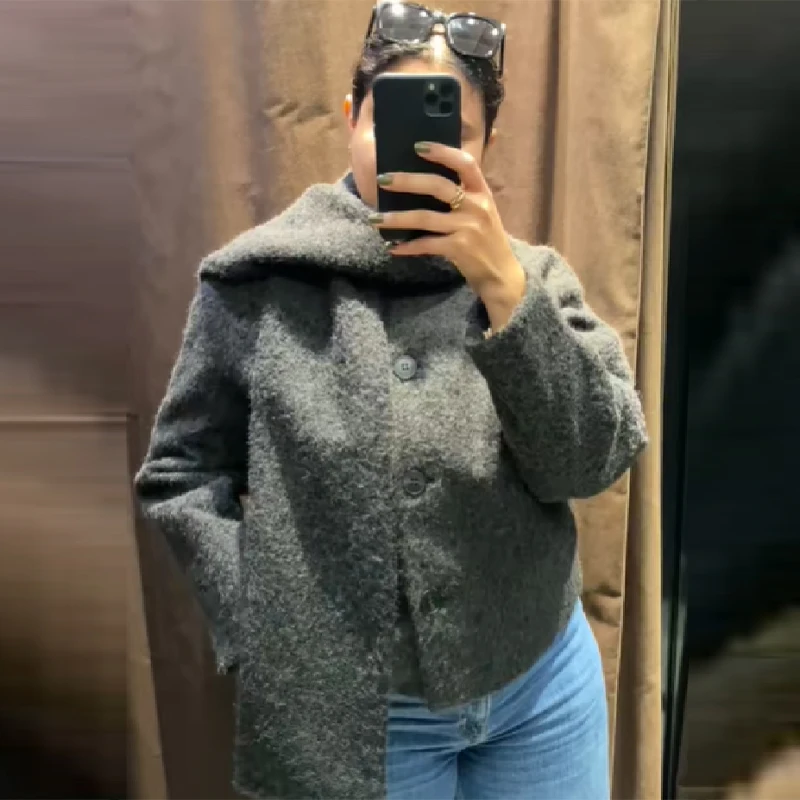 

Элегантная минималистичная куртка с плюшевым воротником в стиле ретро, стильная женская верхняя одежда, трендовая уютная осенне-зимняя женская уличная пригородная одежда