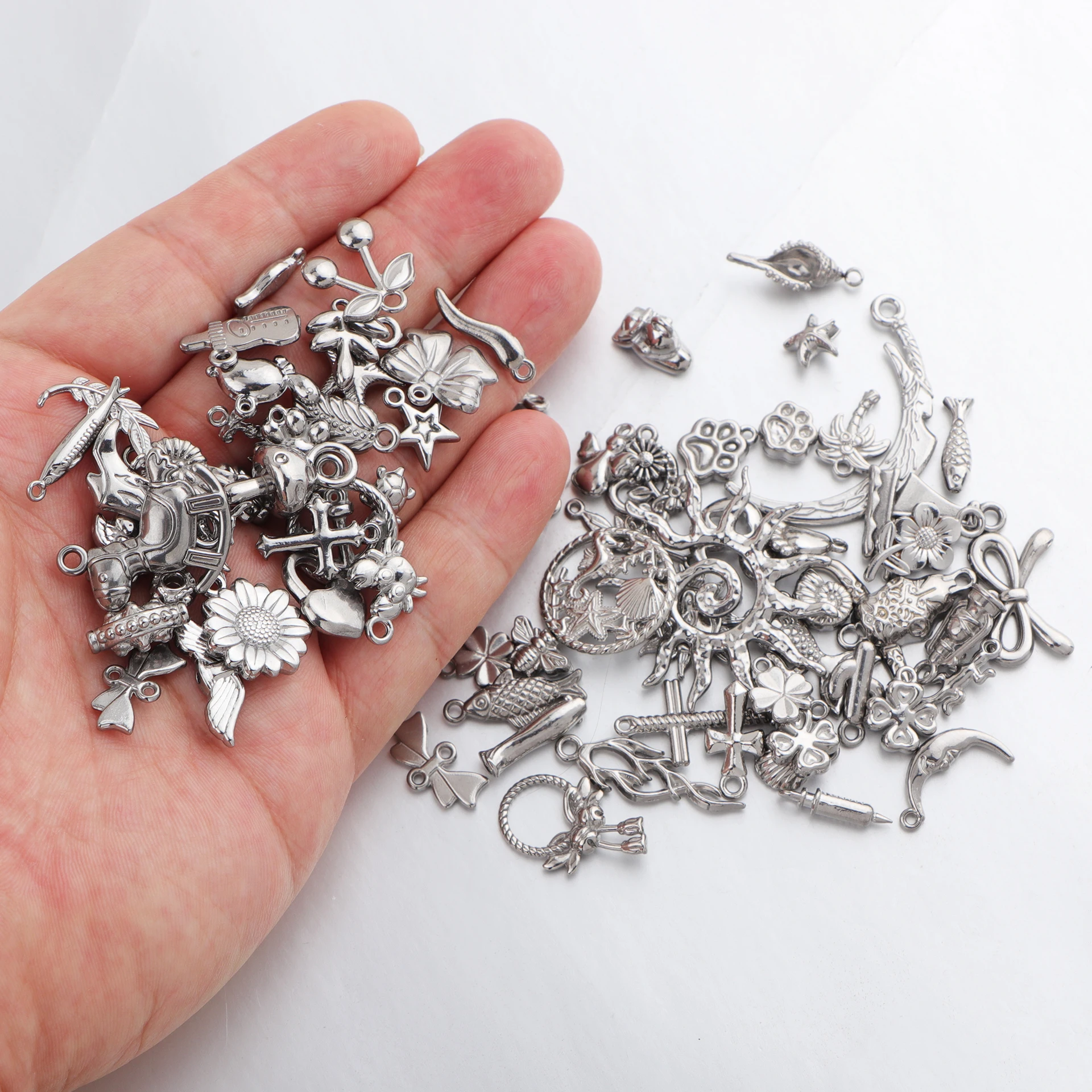 

30/50pcs Mixed Ocean Series Animal Flower Tree Love Heart Charms Stainless Steel Baed Pendant for DIY Jewelry Making Accessories