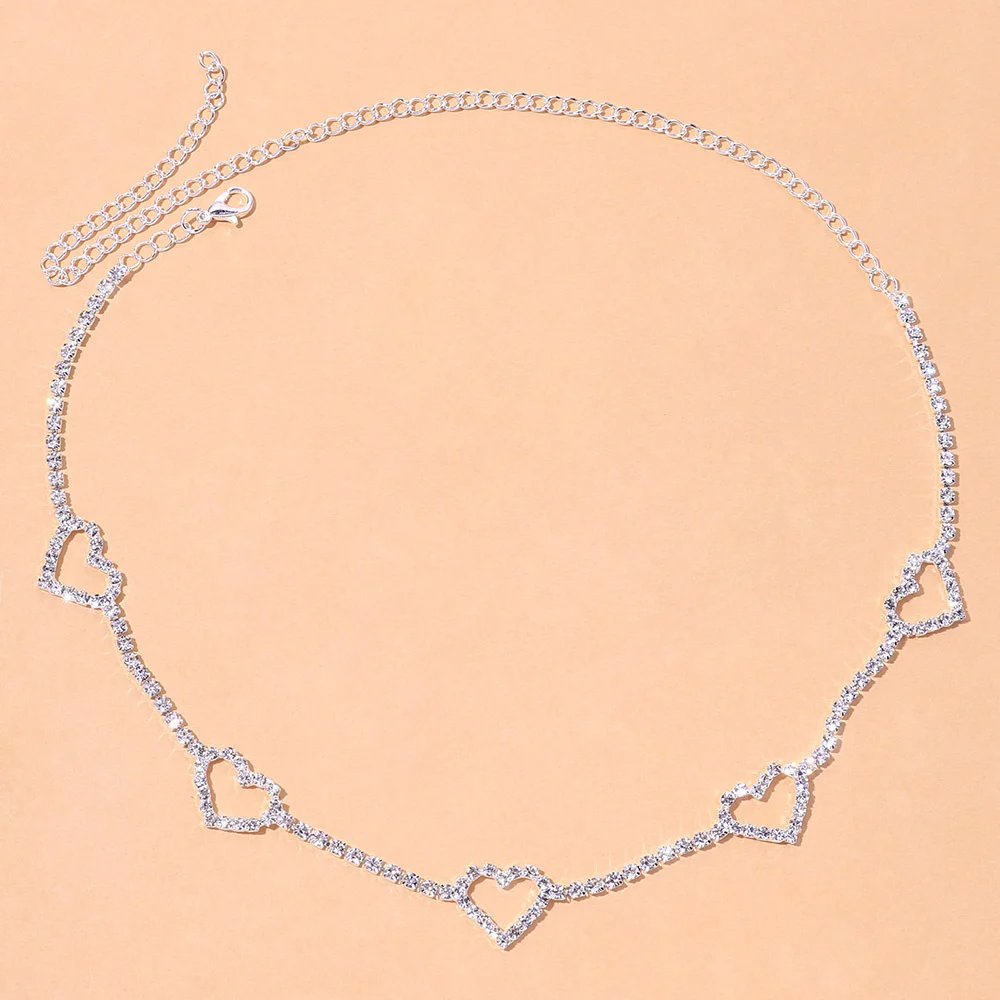 Collar de corazón de diamantes de imitación con purpurina para mujer, Gargantilla de cristal Simple, Collar de amor hueco gótico, accesorios de joyería de fiesta, moda