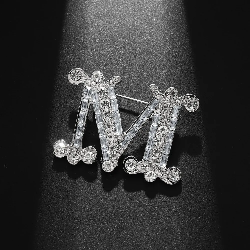 Trend Zircon Inlaid Letter M Brooch Charm Women's Brooch Fashion New Party Jewelry Accessories Gift Wholesale