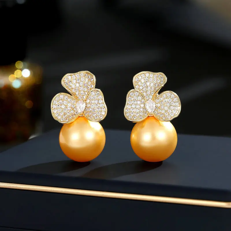 

s925 Silver needle elegant and refined earrings, women's micro-inlay craftsmanship, light luxury flower pearl stud earrings