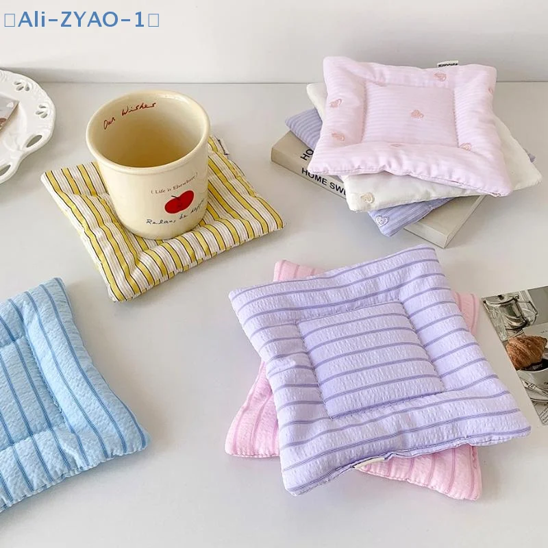 【ZYAO-1】Ins Einfacher Stoffuntersetzer, Teetassen-Untersetzer in modischer Cremefarbe, isolierende Tischunterlage, dekorative Tassenmatte, Heimdekor, Geschenke