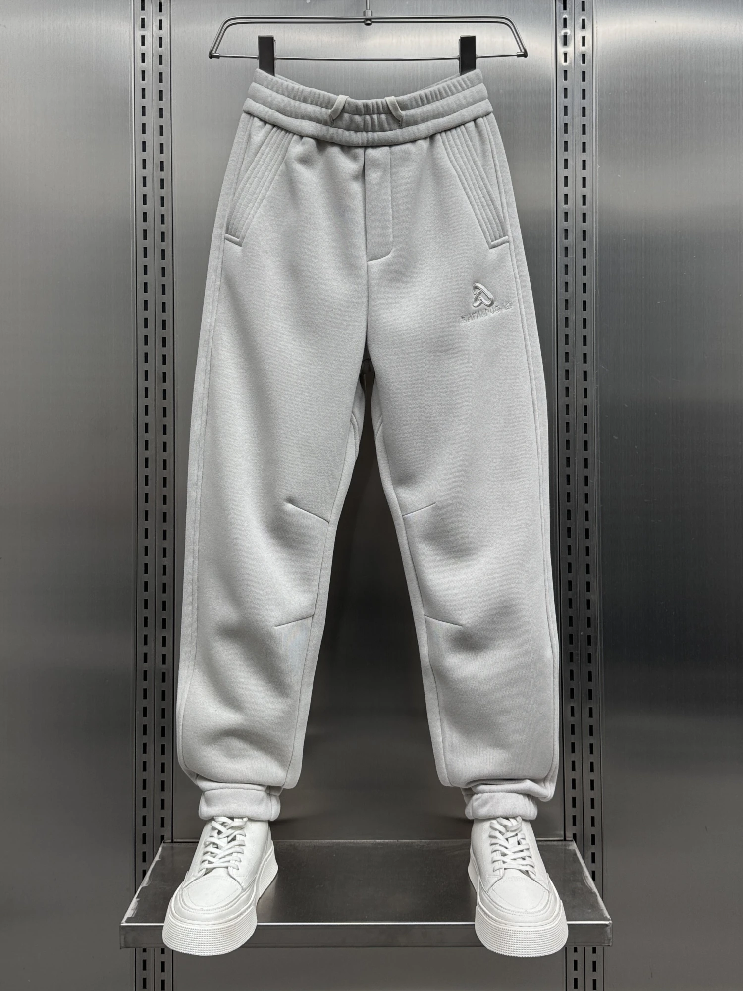 

Мужские повседневные брюки-харланы, новые зимние модные спортивные штаны с вышивкой, длинные брюки свободного кроя с эластичным поясом