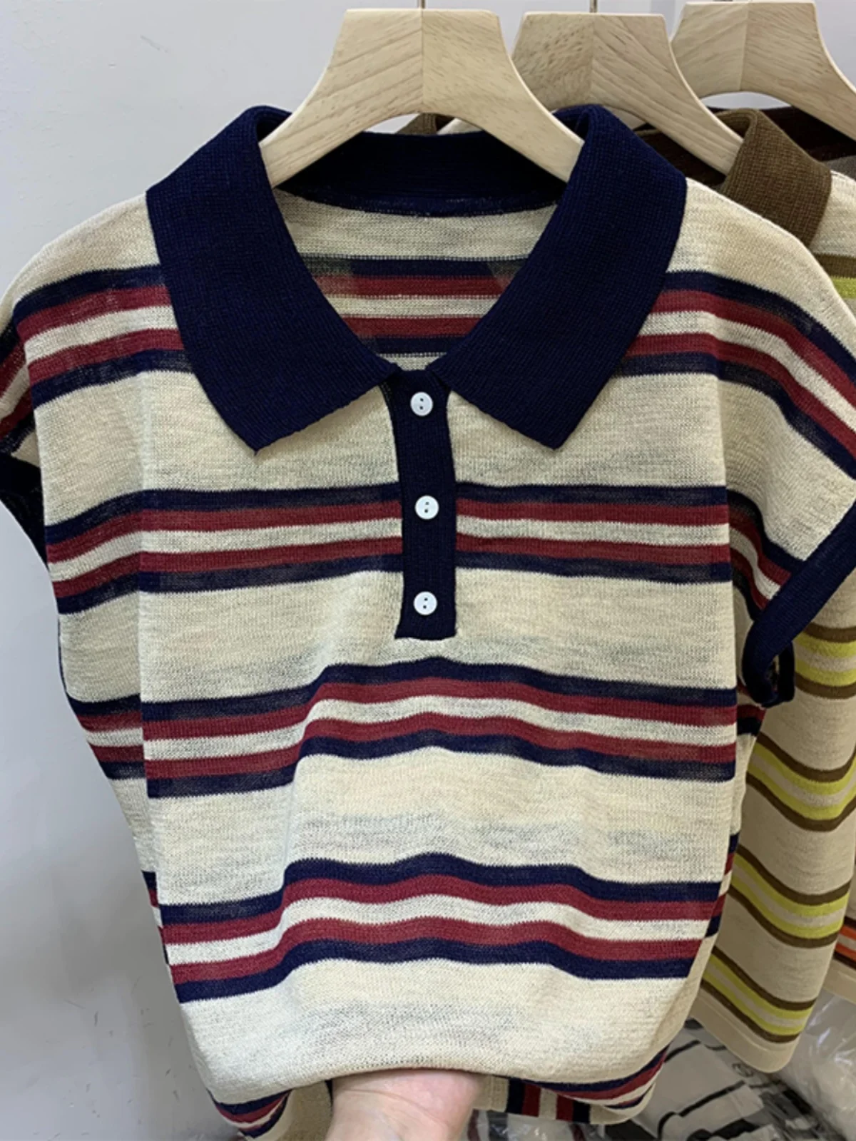 Rayas adelgazantes Color Blo ort Sve Ice Silk Thin Top Mujer Verano Ne Jersey No Sve Parte superior del cuerpo Faionable B...