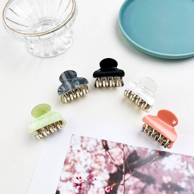 New Fashion acrilico piccola Clip di presa Vintage Senior Sense of Minority Hairpin Mini Fashion Hairpin coda di cavallo Clip accessori per capelli