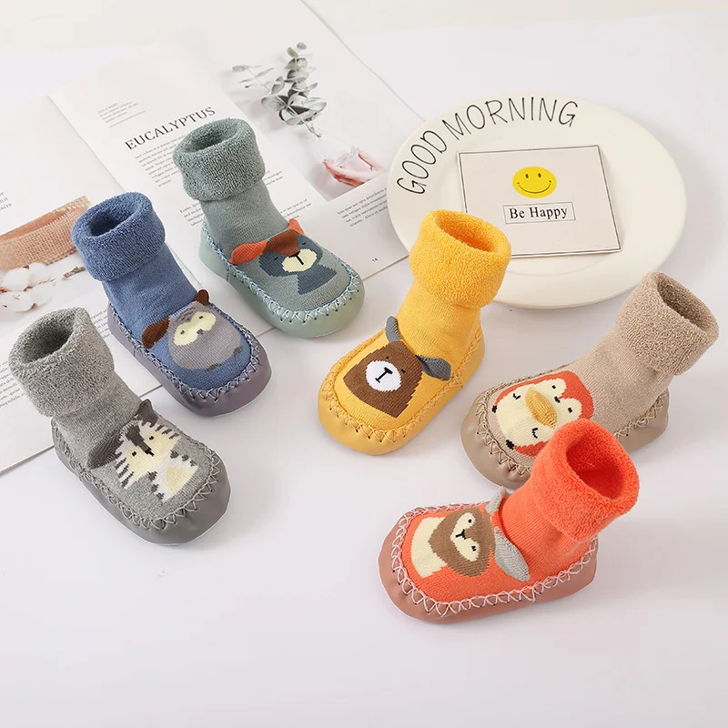 Kleinkinds ocken mit Gummis ohlen für Kleinkinder Kinder socken Baby warme Frottee verdicken Hausschuhe Kleinkinder Mädchen Winter Jungen Sockens chuhe