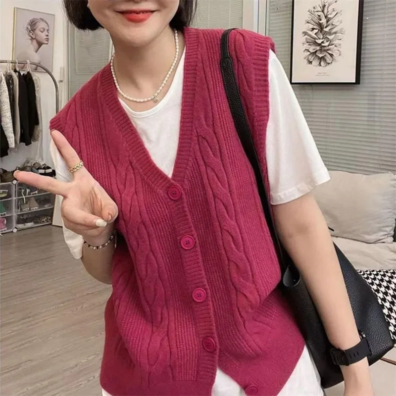 Gilet lavorato a maglia con scollo a V per l'autunno e l'inverno, un nuovo maglione ampio e dimagrante in stile coreano, gilet e cardigan da donna