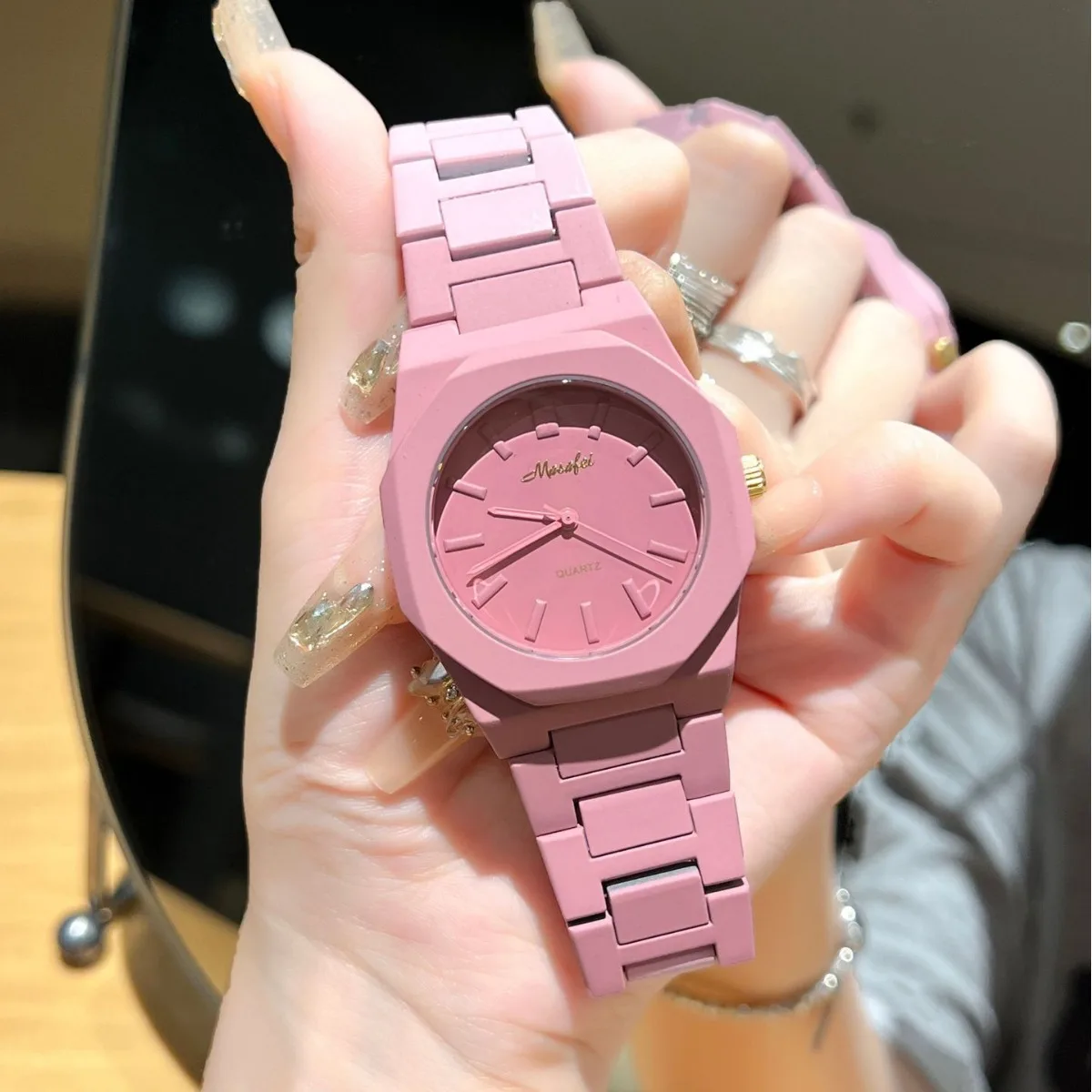 

TOMI Mens watch Quartz watch Simple style