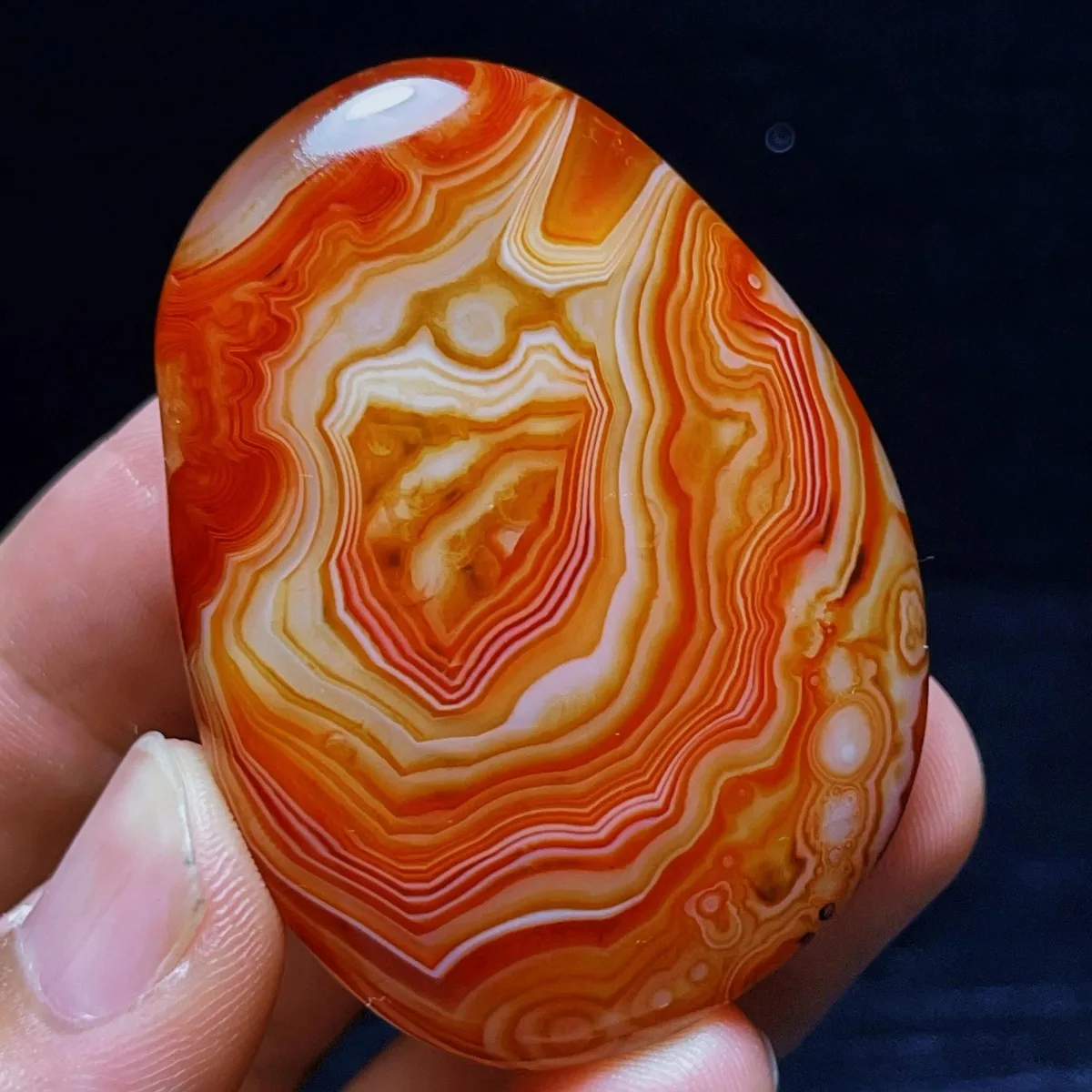 River Stone Banded Agate Palm Stone, Tumbled Polished, Translucent Beauty, Crystal Display, Natural Stone, Table Display