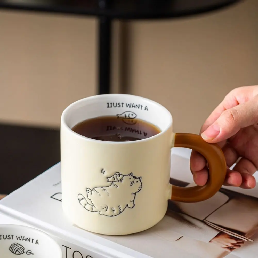 

Hand Drawn Cat Vintage Mug Cute Cat Pattern with Handle Water Cup with Lid Heat Resistant Anti-scald Ceramic Coffee Cup
